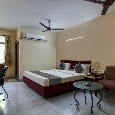 Hotel Saaket Residency Visakhapatnam Exterior foto