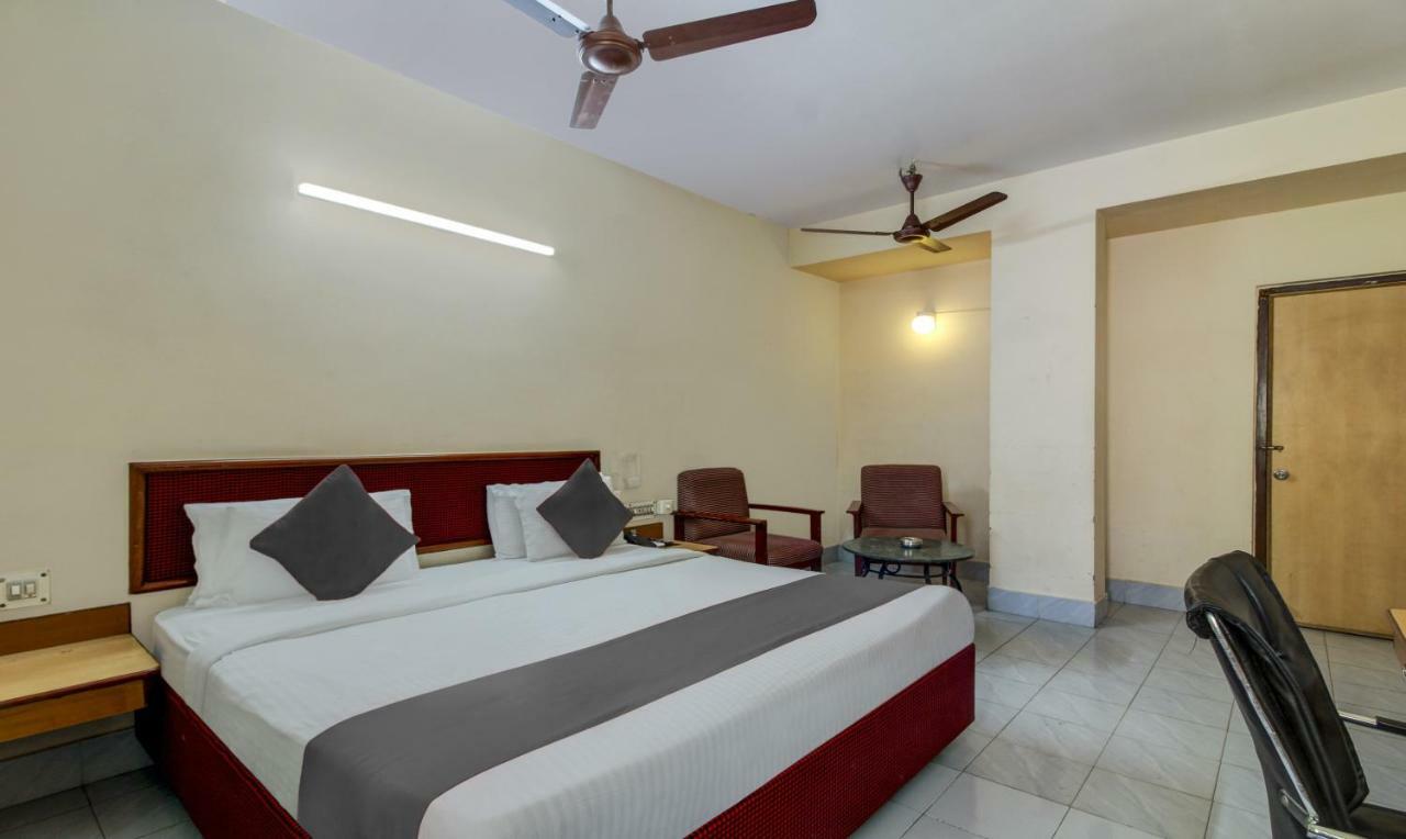 Hotel Saaket Residency Visakhapatnam Exterior foto