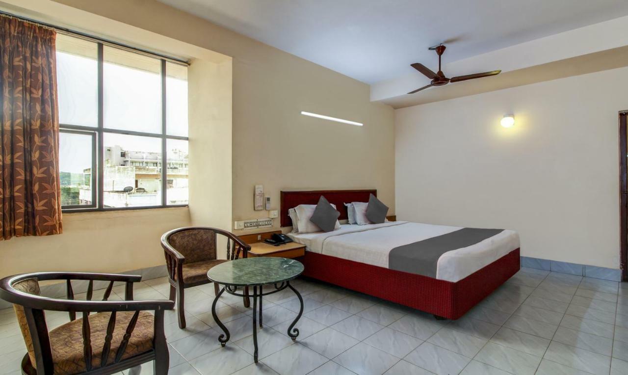 Hotel Saaket Residency Visakhapatnam Exterior foto